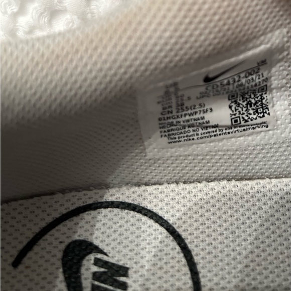 NIKE AIR MAX SNEAKERS WHITE PINK BLACK - Picture 7 of 8